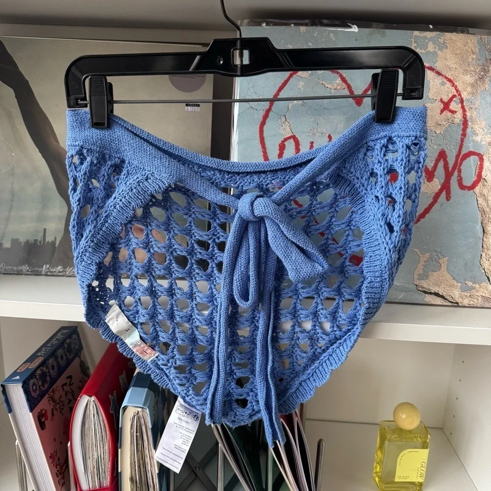 FREE PEOPLE Blue Knit Crochet Bandana Tie Top